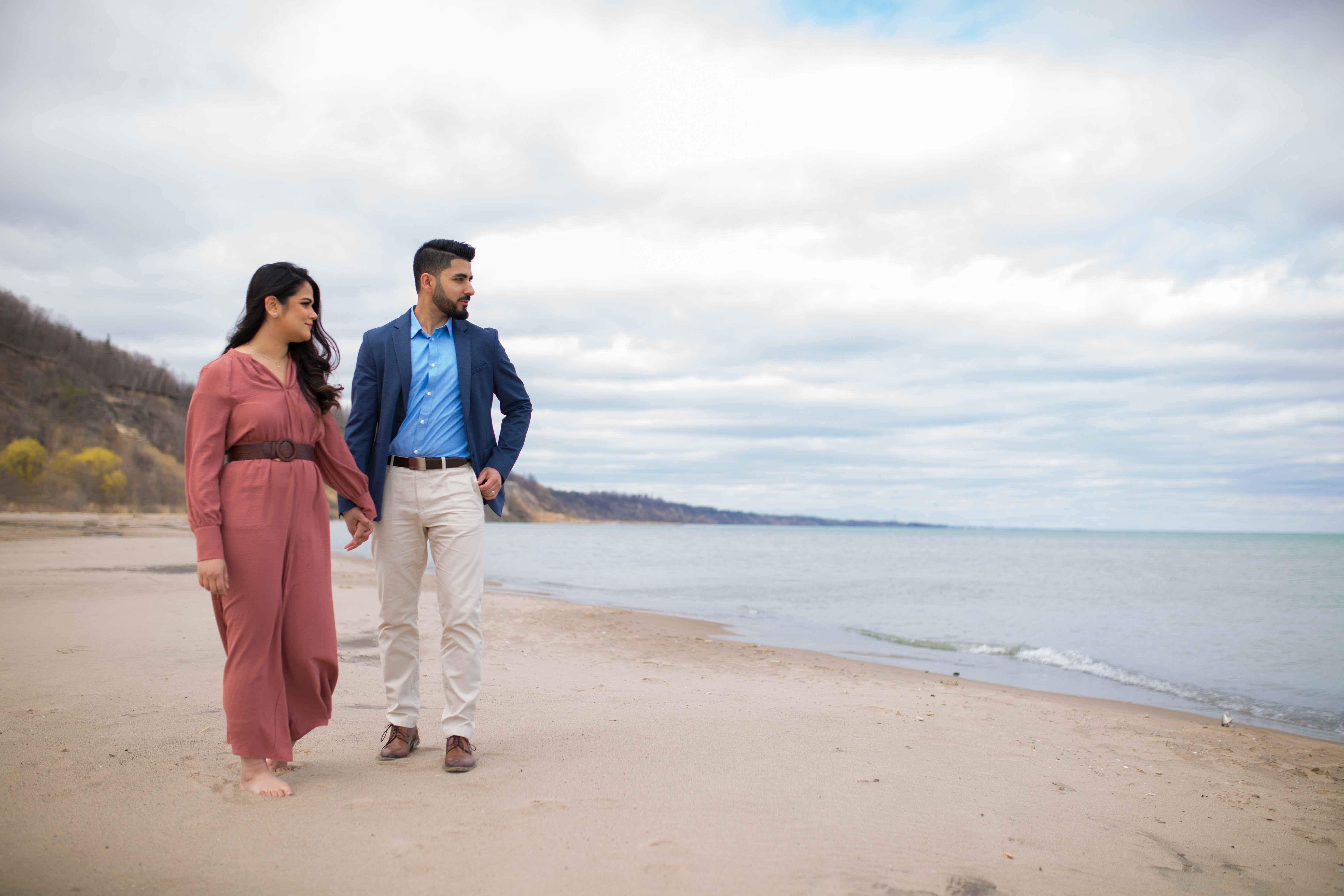 Scarborough Bluffers Park engagement photo shoot